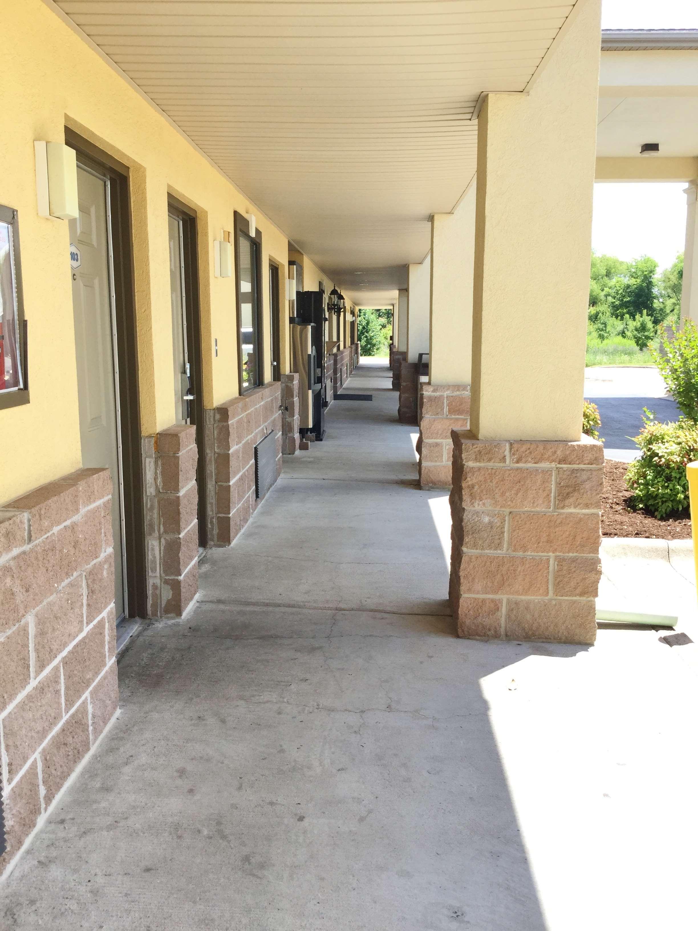 Americas Best Value Inn And Suites Little Rock Eksteriør billede