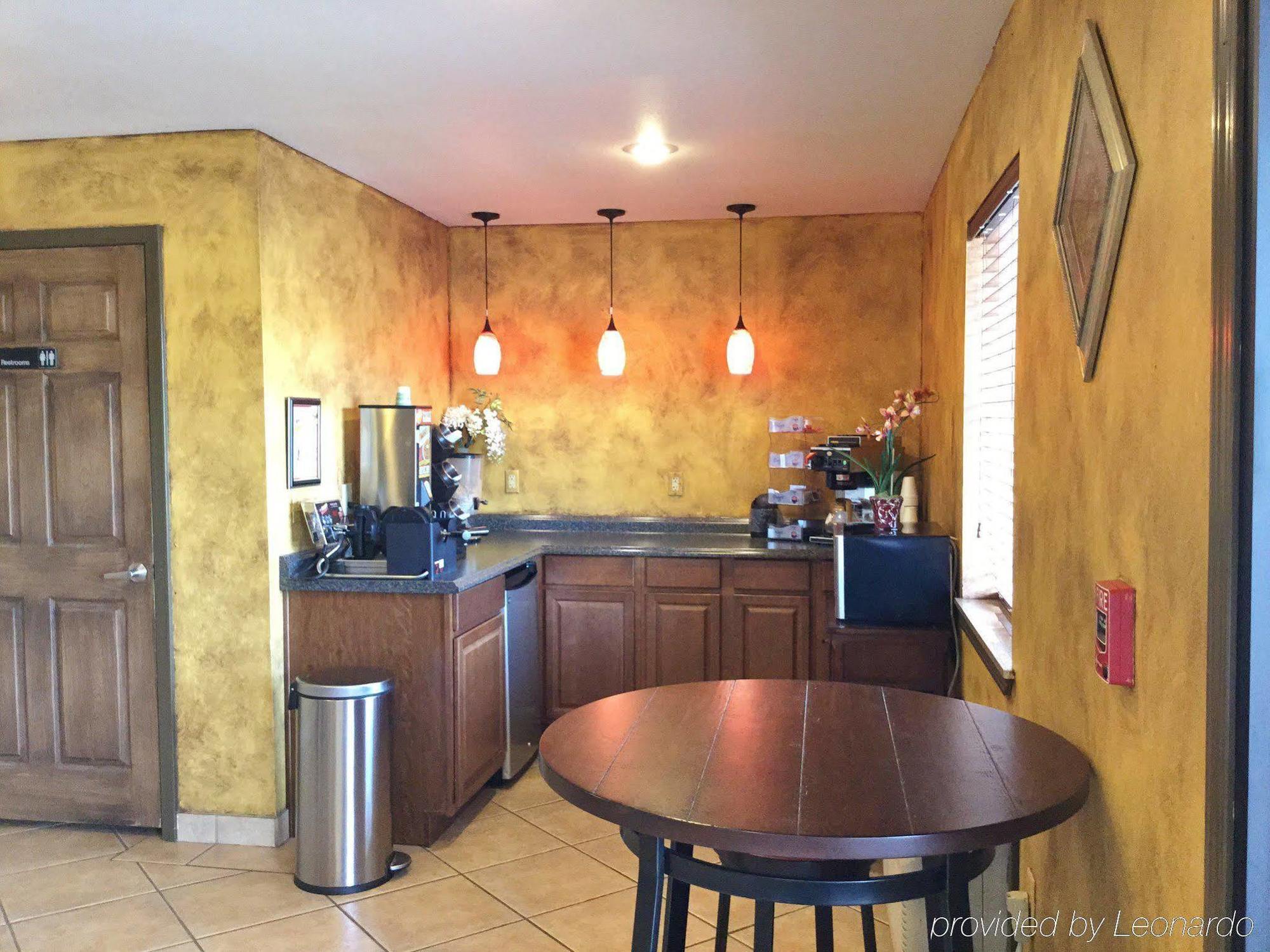 Americas Best Value Inn And Suites Little Rock Eksteriør billede